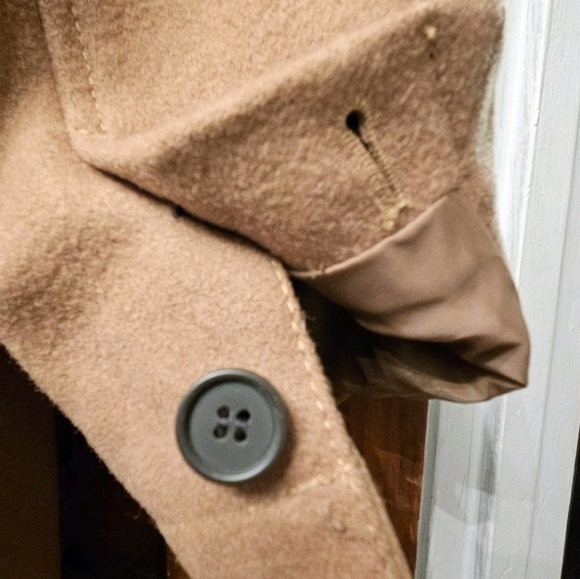 Topman Men's Classic Fit 3 Button Wool Blend Overcoat - Camel - Large - Picture 6 of 6